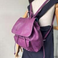 ราคา กระเป๋าเป้หนังแท้สีม่วง (47401926862)