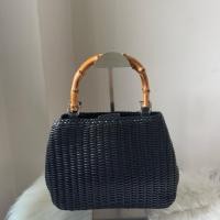 ราคา กระเป๋าถือ สานสีดำ หูไม้ไผ่ (44900162950)