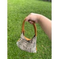 ราคา กระเป๋าสะพาย Hobo หนังผสมผ้า มือสอง (41962620284)
