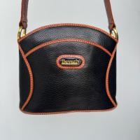 ราคา กระเป๋าหนังแท้สีดำ long shoulder (41526072279)