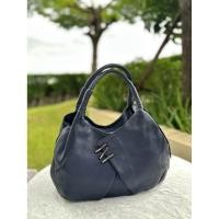 ราคา กระเป๋าหนังแท้ ทรงถือ ขึ้นไหล่ สีน้ำเงิน มือสอง (27390079220)