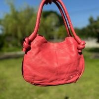 ราคา กระเป๋าสะพายหนังแท้ agnes b (26843587648)