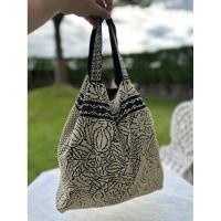 ราคา กระเป๋าลูกปัด สะพายข้าง ปักลูกปัดทั้งใบ ยังสวยมีลูกปัดครบ มือสอง (43664889119)