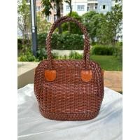 ราคา กระเป๋าสานใบเล็ก มือสอง (24096229352)