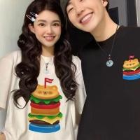 ราคา เสื้อคู่รักชายหญิง Oversize เสื้อผ้าแฟชั่นเกาหลี เสื้อยืดโอเวอร์ไซส์ผู้หญิง สกรีนลายการ์ตูน วินเทจ ทรงหลวม แนวสตรีท XXL (24586032591)