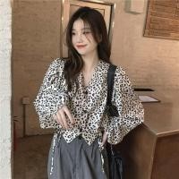 ราคา เสื้อแขนยาวผู้หญิงลายเสือดาว คอวีเชือกดึง แฟชั่นย้อนยุคใหม่ล่าสุด สไตล์เกาหลี (56651132625)