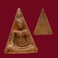 ราคา พระนางพญาสมเด็จนางพญา พิมพ์ใหญ่ กรุวัดสุดสวาสดิ์ พิษณุโลก กรุใหม่ สภาพตามรูป sp3 pn12 (44202815626)