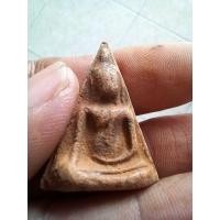 ราคา พระนางพญา สมเด็จนางพญา พิมพ์ใหญ่ กรุวัดสุดสวาสดิ์ พิษณุโลก กรุใหม่ สภาพตามรูป sp3 ss16 (42502958177)