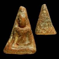 ราคา พระนางพญา พิมพ์เข่าตรง กรุวัดนางพญา พิษณุโลก เนื้อดินแร่มะขาม สวยดูง่าย สภาพตามรูป พระบ้านแท้ตรงปก sp3 (41052291216)