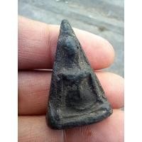 ราคา พระนางพญาเนื้อดินดำ กรุวัดราชบูรณะ พิษณุโลก รับประกันแท้ e15 (27875269929)