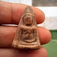 ราคา พระนางพญา กรุวัดนางพญา พิษณุโลก พิมพ์ใหญ่เข่าโค้ง สภาพสวย พุทธคุณด้านเมตตามหานิยม พระบ้านแท้ พิจารณาตามรูป d12 (26267720572)