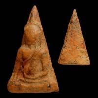 ราคา พระนางพญาพิมพ์ใหญ่ เข่าโค้ง กรุวัดนางพญา พิษณุโลก อายุ 400 ปี เนื้อสีอรุณ หายาก สภาพค่อนข้างสมบูรณ์ ตรงปกตามรูป sp3 (41802128532)