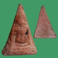 ราคา พระนางพญา สมเด็จนางพญา กรุวัดสุดสวาสดิ์ พิษณุโลก กรุใหม่ เนื้อดินเก่า อายุหลายร้อยปี sP3n18 (40502537469)