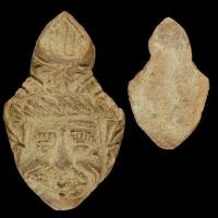 ราคา พระฤาษี พ่อแก่ เนื้อดินเก่ามาก อายุน่าจะ 50 ปีขึ้นไป ไม่ทราบที่ d14 (29822306288)