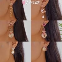 ราคา ต่างหูคริสต์มาสมนุษย์หิมะ โลหะสังกะสีสีขาวมุก ประดับพลอยเทียม สวยงามและโดดเด่น เพื่อการเฉลิมฉลอง (49751625053)