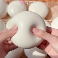 ราคา รูซิค โยเกิร์ตเค้กสกุชชี่ของเล่นความเครียด นุ่มความเครียดปล่อยบีบจําลองของเล่น ตลกช้า สะท้อนกลับ ซิลิโคนหยิก ที่ สําหรับเด็กและผู้ใหญ่ (48151620076)