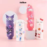 ราคา SANRIO กระเป๋าเครื่องเขียน FULLHSE กระเป๋าดินสอเสน่ห์ซิลิโคนมัลติฟังก์ชั่น ความจุขนาดใหญ่ขยายได้Sanrio Kitty Kuromi Meoydy Cinnamorollกล่องปากกาสําหรับเด็กเด็ก (57550889251)