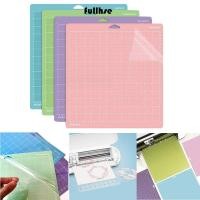 ราคา แผ่นรองตัด FULLHSE แผ่นรองตัด PVC Cameo Silhouette กาวแบบพกพาหนาสต็อกการ์ดตัวอักษรด้ามจับที่แข็งแกร่ง แผ่นรองสําหรับเย็บผ้างานฝีมือ Cricut (54351669670)