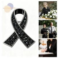 ราคา เข็มกลัดอนุสรณ์ราชินีสีดำ พร้อมคริสตัล สำหรับใช้งานศพและไว้ทุกข์ (52501236439)