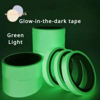 ราคา ตะไคร่น้ํา เทปสติ๊กเกอร์เรืองแสง กาวในตัว 3 เมตรเทปส่องสว่าง ตกแต่งสีเขียวเรืองแสงสติกเกอร์บันไดความปลอดภัย (50351756834)