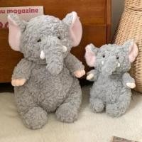 ราคา ตุ๊กตาช้างสีเทาตัวน้อยสุดพิเศษ ของเล่นตุ๊กตาช้างน่ารัก กอดช้างนอนหลับ ของขวัญวันเกิด (42801900365)