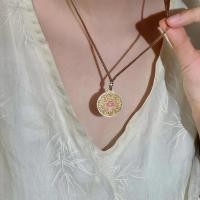 ราคา กลุ่มดอกไม้ สไตล์จีนแบบดั้งเดิม เคลือบทอง สร้อยคอมือข้อมือลายเชือกสีน้ำตาล (57050168741)