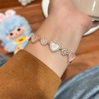 ราคา สร้อยข้อมือแฮนด์เมด เปลือกหอยธรรมชาติ ออกแบบเป็นรูปหัวใจ (49650951789)