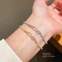 ราคา สร้อยข้อมือออกแบบหรูหรา ฝังเซอร์โคเนียเรขาคณิต ดีไซน์ดึงออกสะดวก (42626183023)