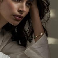 ราคา สร้อยข้อมือเพทายนิลสแตนเลสสำหรับผู้หญิง (42768090977)