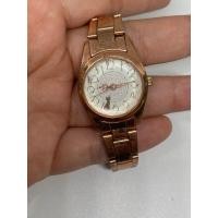 ราคา นาฬิกาข้อมือแฟชั่น มือ2 Elite น่าปัดแมว สีโรสโกล สินค้านำเข้าจากญี่ปุ่น (28990084086)