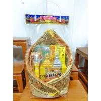 ราคา ชุดสังฆทานอาสนะพระเงินพระทอง (18003499774)