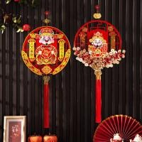 ราคา 2026 ไฟฟ้าเขย่าหัวพระเจ้าจี้ปีใหม่เทพเจ้าแห่งความมั่งคั่งแขวนรูปปั้นเทศกาลฤดูใบไม้ผลิสีแดงปมจีนจี้ตกแต่ง (29143585585)