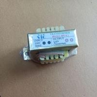 ราคา 900721 หม้อแปลง หม้อแปลงไฟฟ้า เข้า AC 220V ออก 110 V (21139192289)