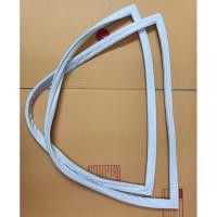 ราคา 900843 ขอบยาง ขอบล่าง ตู้เย็น ซิงเกอร์ รุ่น NF 270C (21676260251)