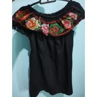 ราคา เสื้อสีดำลายปักดอกไม้สภาพดีมาก (26278515557)