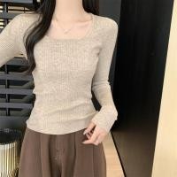 ราคา เสื้อไหมพรมคอเหลี่ยมสีทึบสำหรับผู้หญิง สไตล์เกาหลีสำหรับฤดูหนาว 251117 (55151537603)