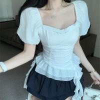 ราคา เสื้อเชิ้ตสแควร์คอดีไซน์สำหรับผู้หญิง พร้อมสายริบบิ้นด้านหลังไม่สม่ำเสมอ ใส่สบายในฤดูร้อน 250723 (40659565786)