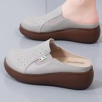 ราคา รองเท้าแตะรองเท้าแตะผู้หญิงฤดูร้อนสวมใส่ด้านนอกสไตล์ใหม่หนาSoledเพิ่มความสูงOuting Soft SoledกับกระโปรงBaotouครึ่งรองเท้าแตะรองเท้าผู้หญิง (43206816596)