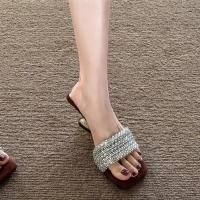 ราคา Flip Flops รองเท้าแตะผู้หญิงฤดูร้อนสวมใส่ด้านนอกสไตล์ใหม่สายรัด Rhinestone Suede Classy ส้นสูง (41554966682)