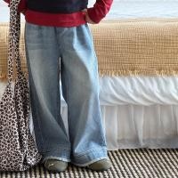 ราคา แฟชั่นเด็กสไตล์เกาหลี กางเกงยีนส์ย้อนยุค ขอบเย็บสีขาวยกระฟอง (42762520746)