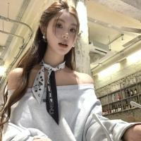 ราคา ผ้าพันคอสีดำและขาวทันสมัย 2025 ผ้าพันคอแบบริบบิ้นที่หรูหราและหลากหลาย ผ้าพันคอแบบริบบิ้นสไตล์ฝรั่งเศสย้อนยุค (28127841132)