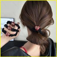 ราคา Scrunchies กำมะหยี่ สีแดงรูปหัวใจ สำหรับผม นุ่มยืดหยุ่น (40470350568)