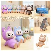 ราคา 6pcs Kawaii Labubu ที่วางโทรศัพท์มือถือ Labubu ตัวละครเดสก์ท็อปตกแต่งบ้านน่ารัก Movable ตัวอักษรตกแต่งของเล่นของขวัญ Labubu กล่องตาบอด (26569465315)