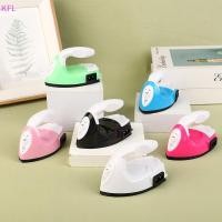 ราคา KFL Mini Craft Iron เตารีดไฟฟ้าแบบพกพา Handy Heat Press Diy เตารีดขนาดเล็กสําหรับรีดผ้าเสื้อผ้าซักรีดเครื่องใช้ไฟฟ้า EU US UK Plug ขายร้อน (47700942478)