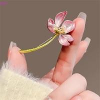 ราคา KFL เข็มกลัดดอกบัวสำหรับผู้หญิง ออกแบบอย่างประณีต ตกแต่งเสื้อผ้าให้สวยหรูและสร้างสรรค์ (57851163088)