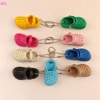 ราคา เคเอฟแอล น่ารัก3ง มินิรองเท้าแตะรองเท้าพวงกุญแจสําหรับผู้หญิงผู้ชายสร้างสรรค์จําลองชายหาดหลุมรองเท้าพวงกุญแจกระเป๋าเป้สะพายหลังจี้ตกแต่งขายร้อน (52651108652)