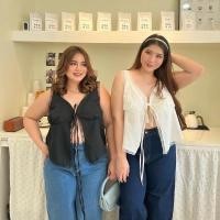 ราคา Chubby Supi เสื้อโบว์หน้า แต่งขอบลูกไม้ pig (29065461567)