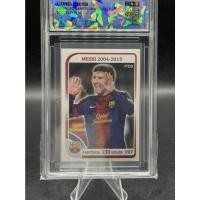ราคา LIONEL MESSI SQC 9 5 GEM MINT 2012 Panini FC Barcelona STICKER TOP MESSI 169 (56551180052)