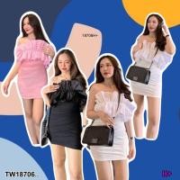 ราคา TW18706 เดรสสั้นเกาะอก แต่งระบายฟูช่วงอก (22371900109)