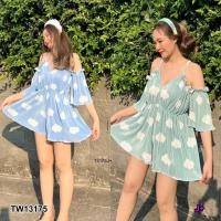 ราคา TW13175 จั้มสูทสายเดี่ยวเว้าไหล่อัดพลีทลายก้อนเมฆ (15645445241)